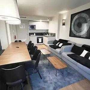 https://132-urban-beautiful-montorgueil-apartment.fr-paris.fr